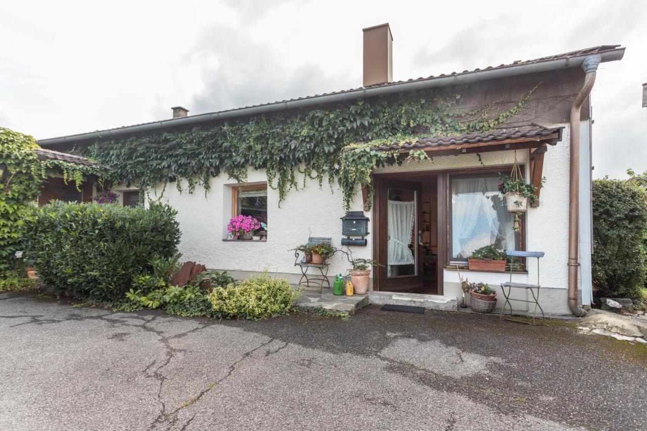 Apartamento Haus Rosi Und Werner Emmerting Exterior foto