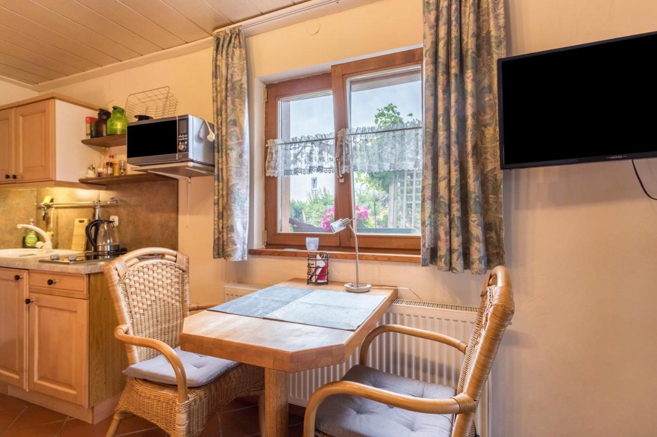 Apartamento Haus Rosi Und Werner Emmerting Exterior foto